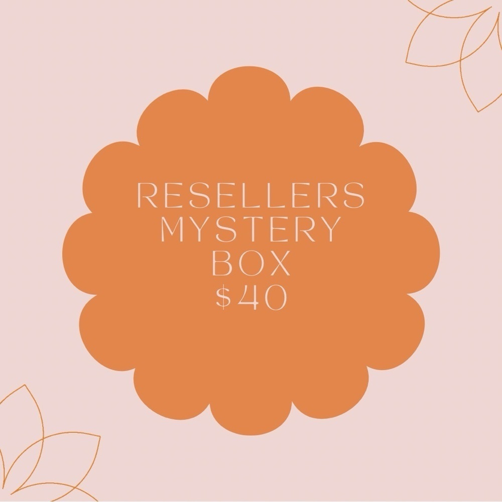 RESELLER MYSTER BOX | 5 LBS | Women’s apparel